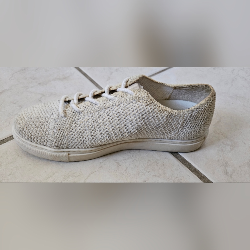 Nisolo Women's Go-To Eco-Knit Sneaker in linen size 6 - Picture 7 of 10